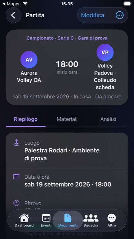 Match page on iPhone with opponent, start time, Summary, Materials and Analysis tabs, venue, date and meeting time, in Italian
